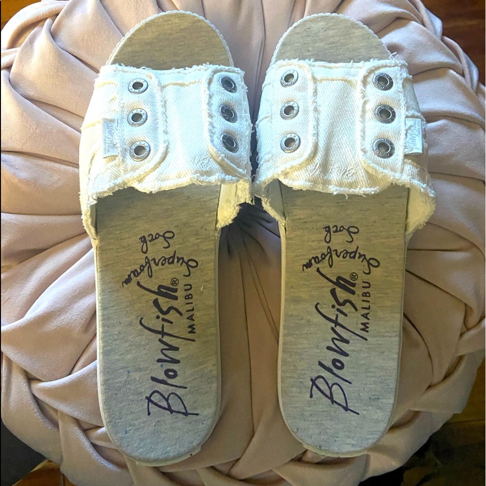 Blowfish slide on sandal- size 9